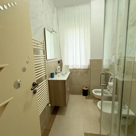 Vista Mare 22 Due Triple O Doppie Δωμάτια σε οικογενειακή κατοικία Μπάρι